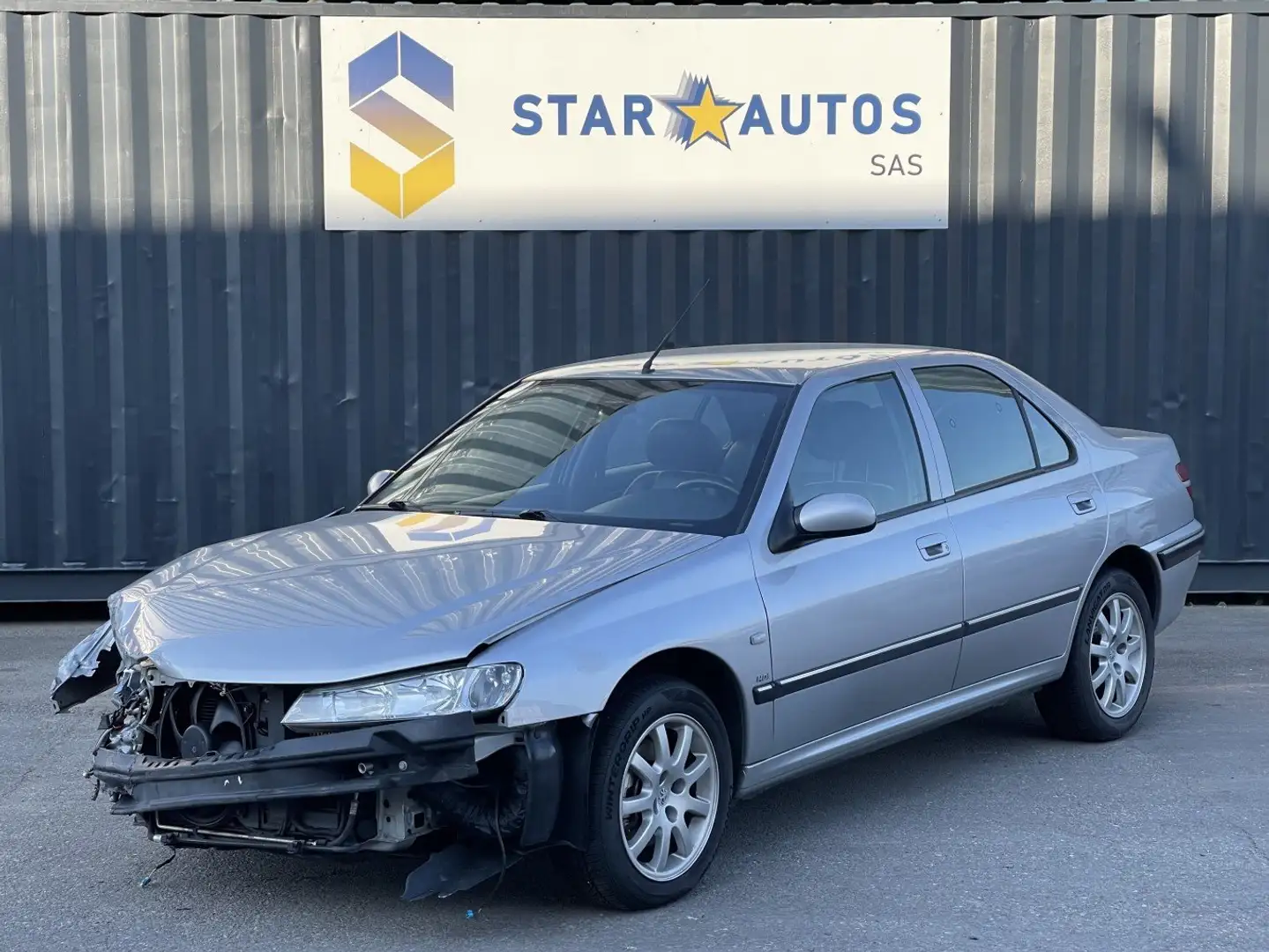 Peugeot 406 406 2.2 HDi 135 Gris - 1
