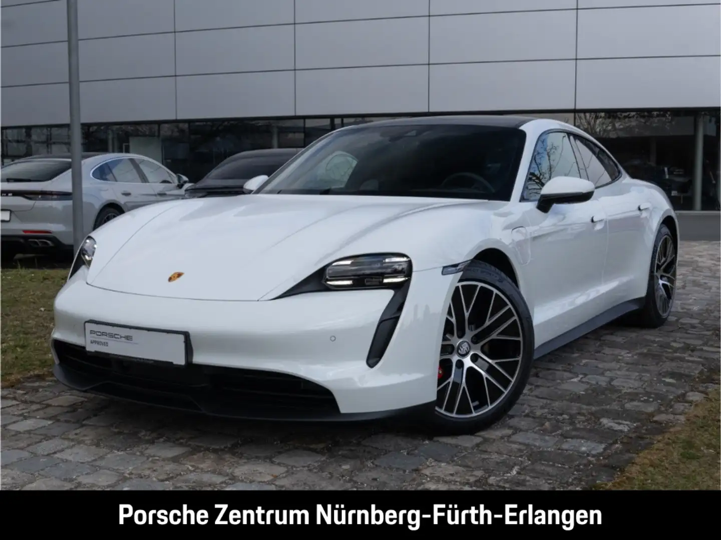 Porsche Taycan 4S SportChrono 14-Wege-Sitz Abstandsregelung Bianco - 1