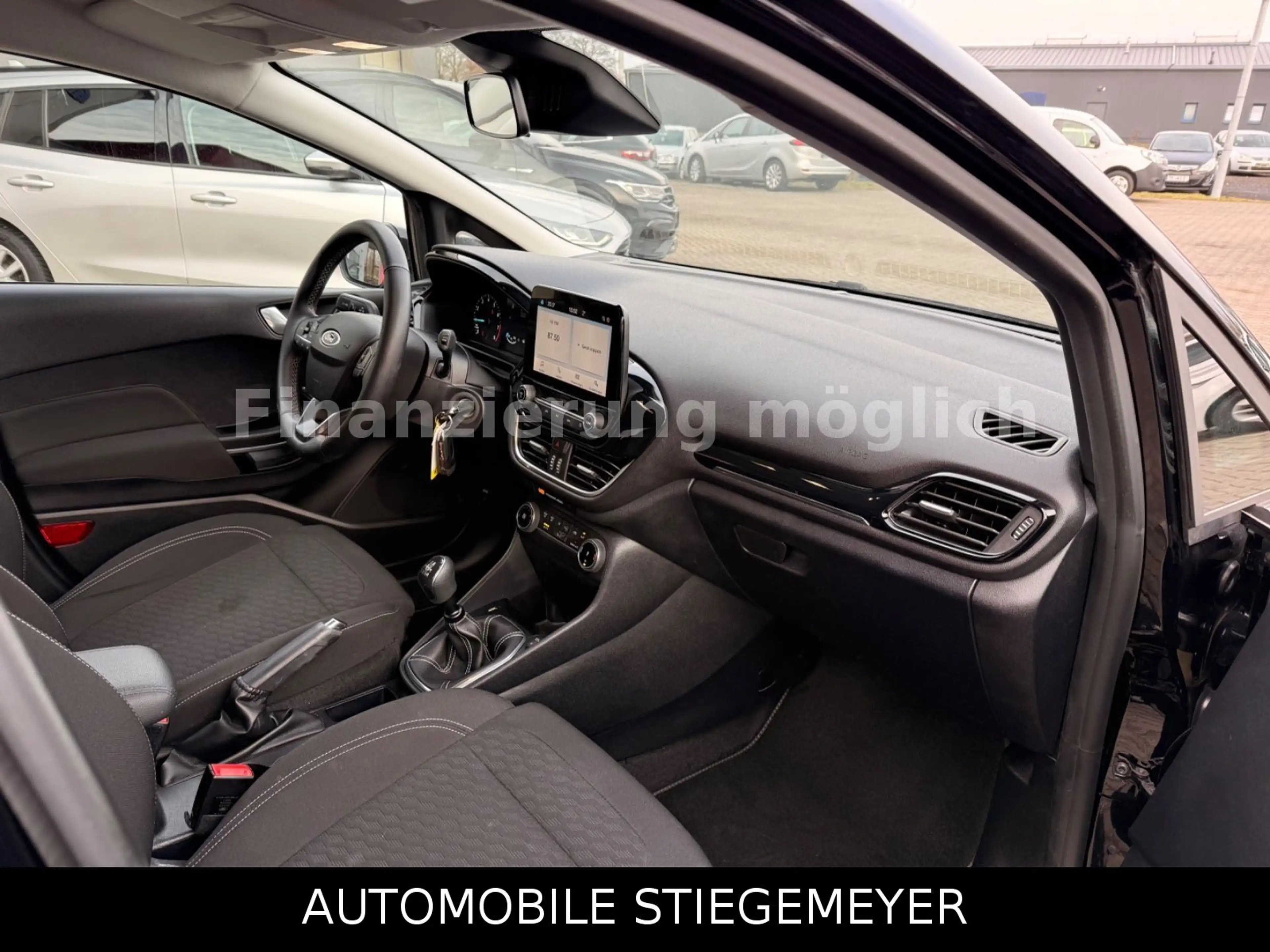 Ford Fiesta Titanium — photo 13