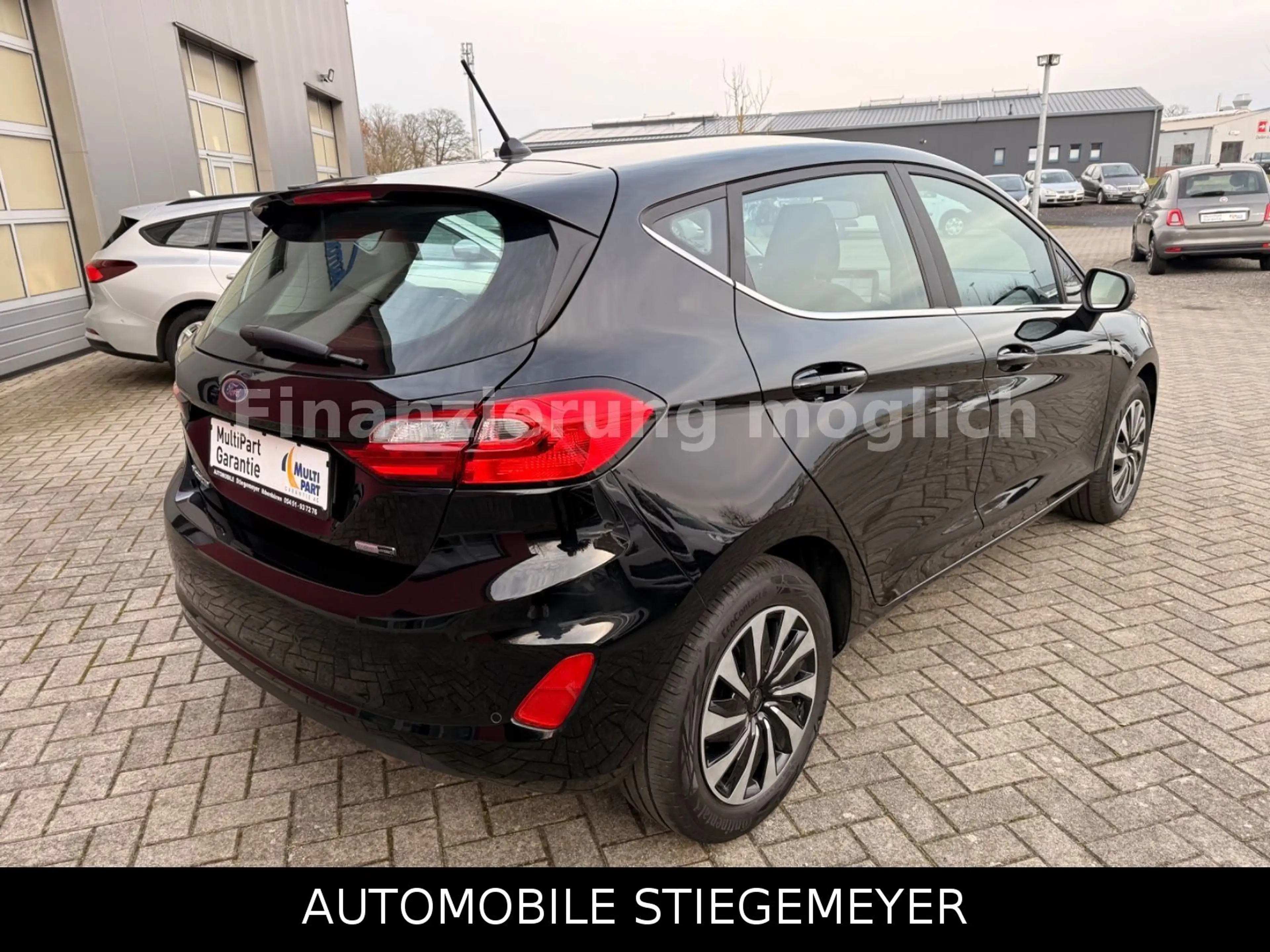 Ford Fiesta Titanium — photo 10