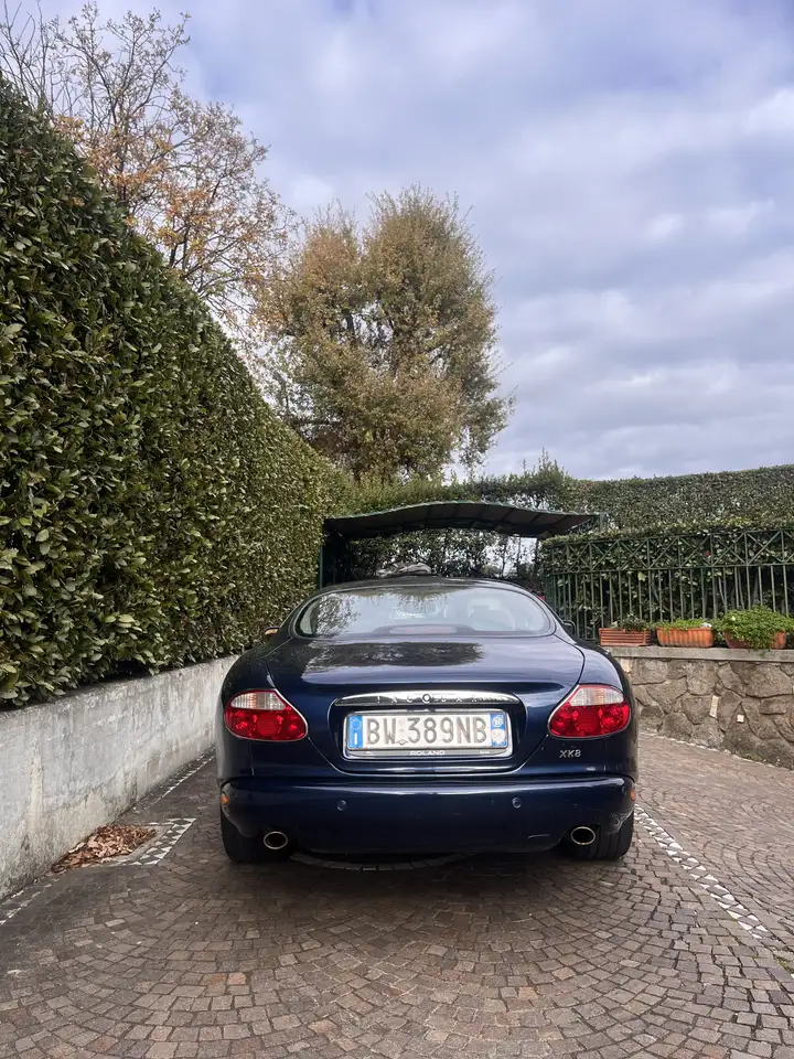 Jaguar XK8 Convertible 4.0, foto 4