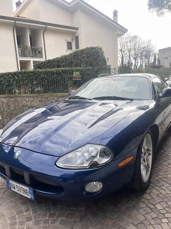 Jaguar XK8 2001 из Европы — купить под ключ