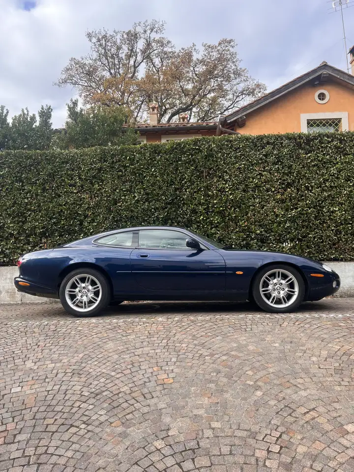 Jaguar XK8 Convertible 4.0, foto 6