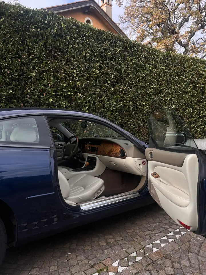 Jaguar XK8 Convertible 4.0, foto 7