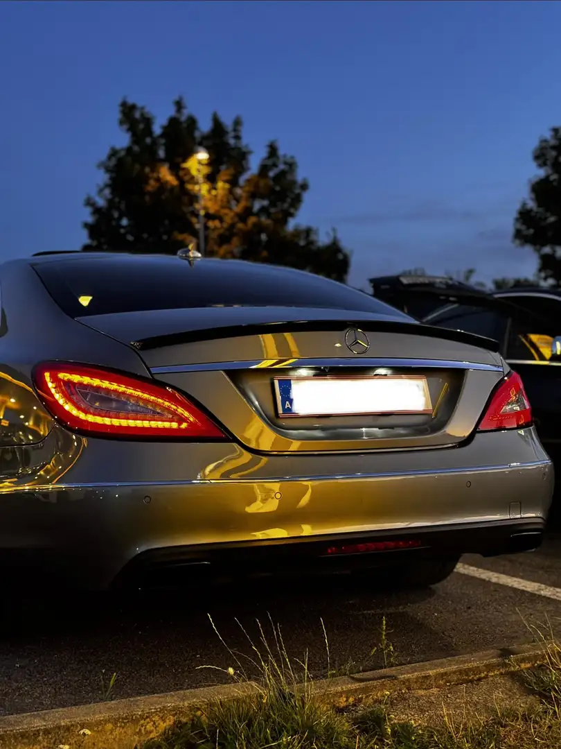 Mercedes-Benz CLS 350 CDI BlueEfficiency Aut. DPF Grau - 2
