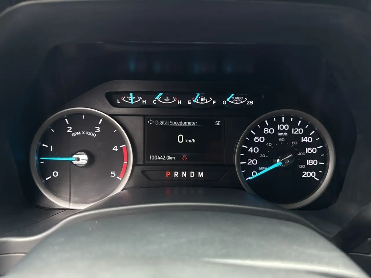 Ford F 350 снимка Ford F 350