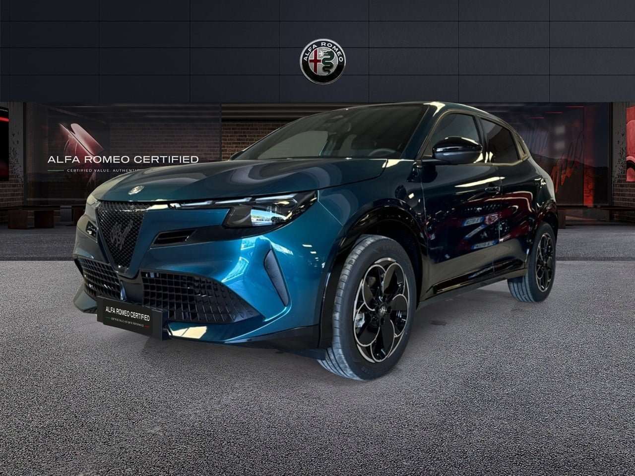 Alfa Romeo Junior 1.2 145CV Hybrid eDCT6 ibrida Ti