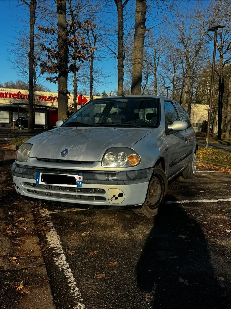 Renault Clio Clio 1.2i 16V Extreme - 1