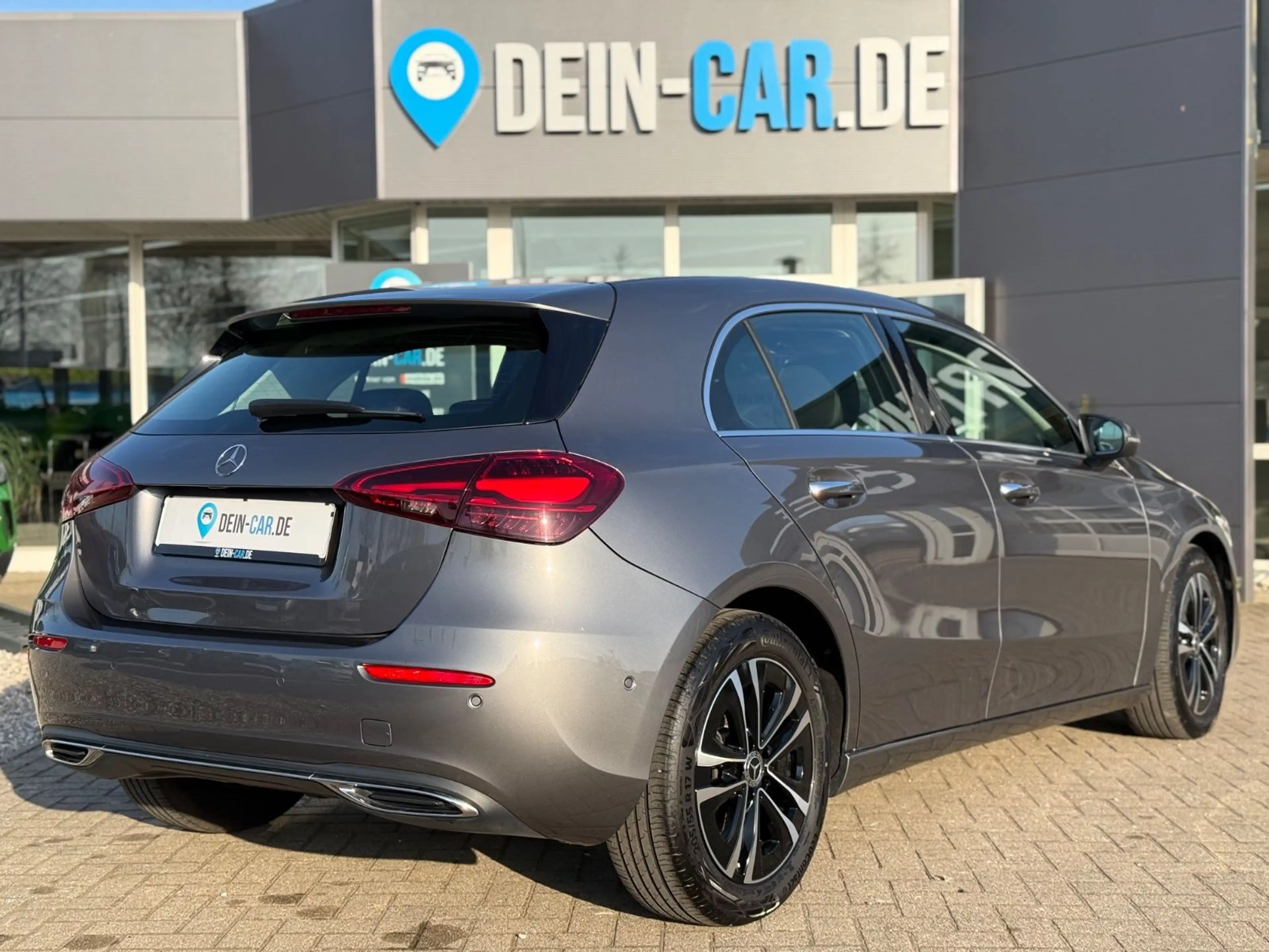 Mercedes-Benz A 200 Progressive LED Navi PDC SHZ Virtual Faceli — photo 7