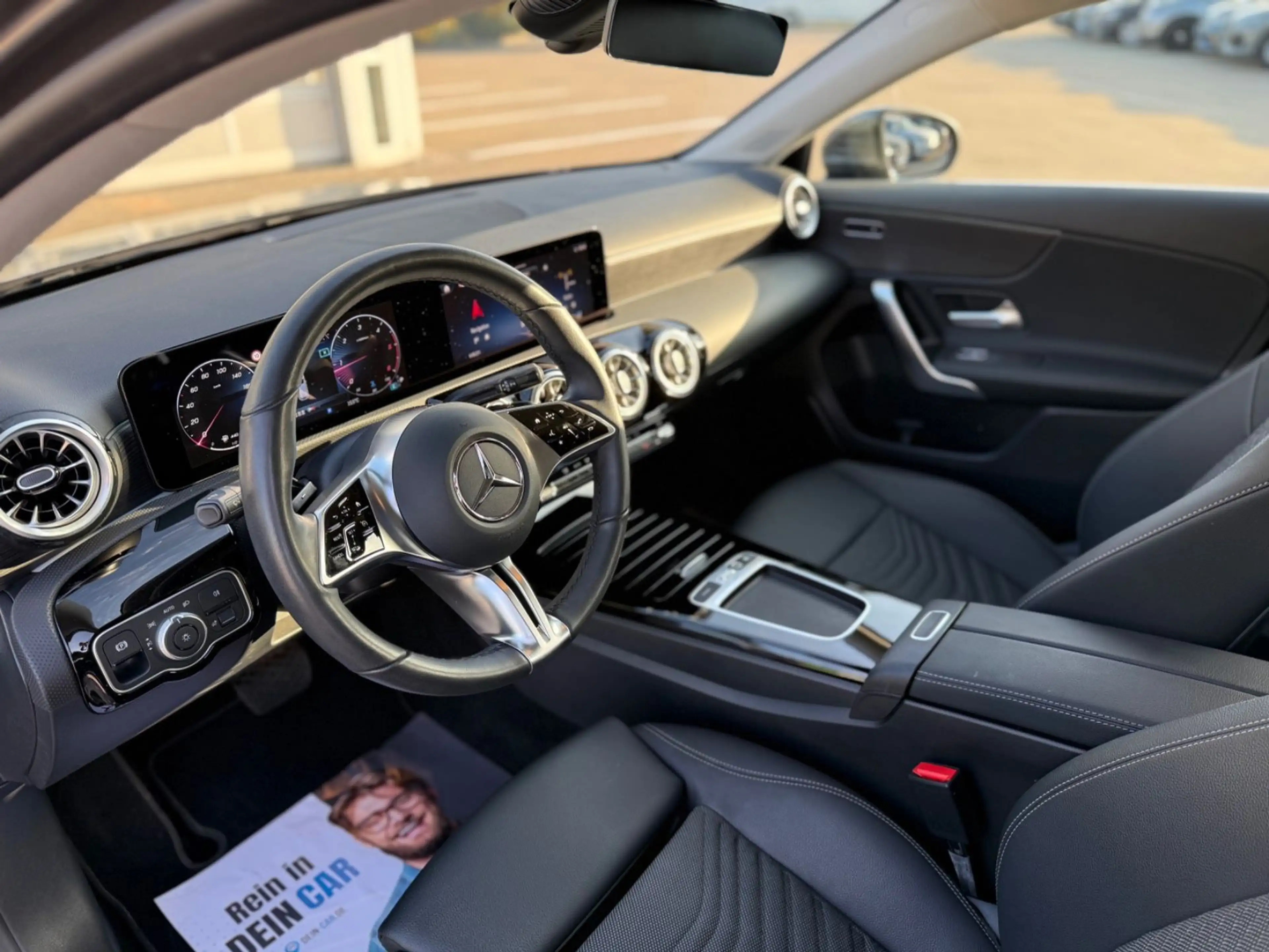 Mercedes-Benz A 200 Progressive LED Navi PDC SHZ Virtual Faceli — photo 11