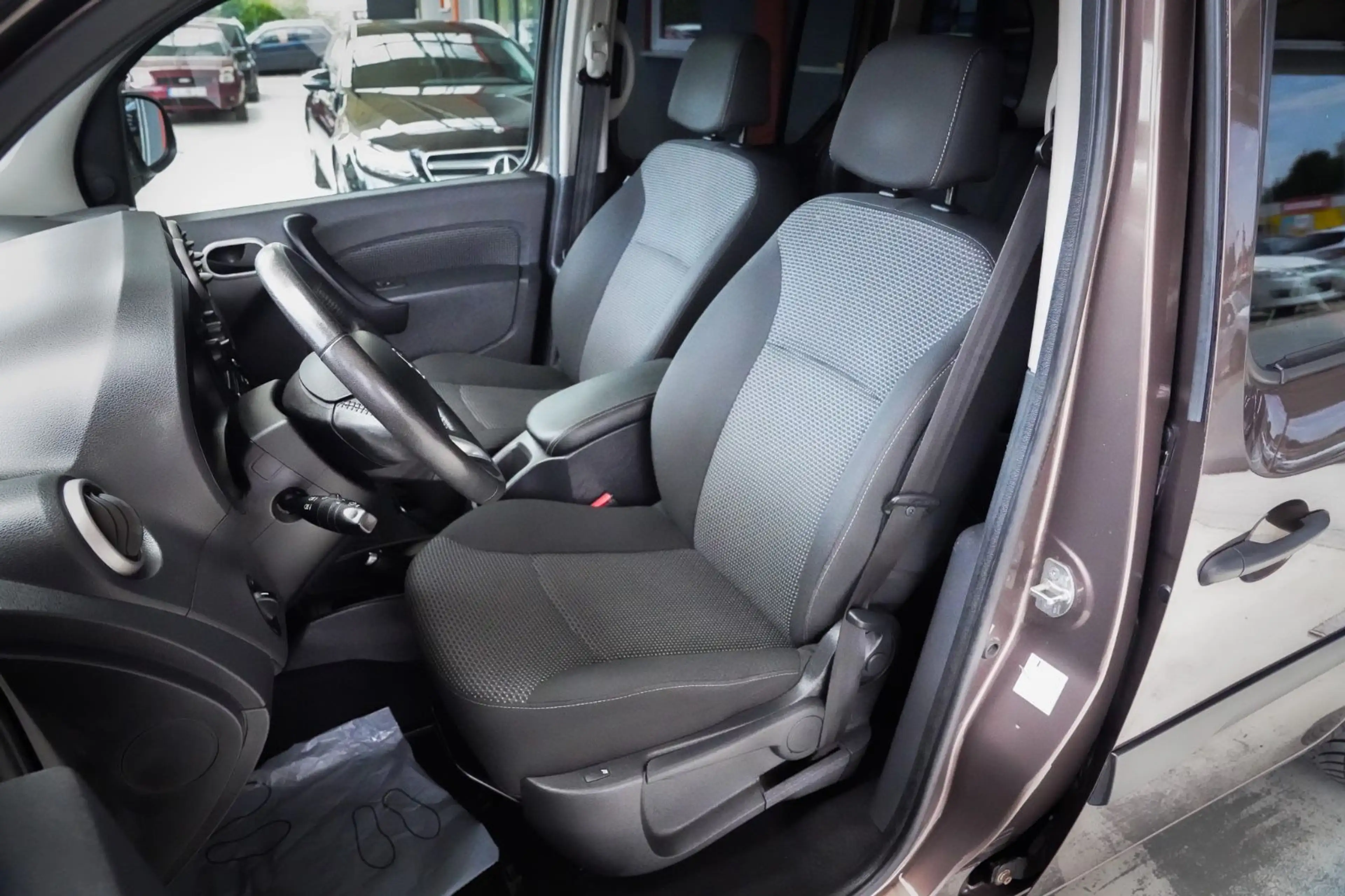 Mercedes-Benz Citan Kombi CDI *2.Hand/SHZ/Klima* — photo 14