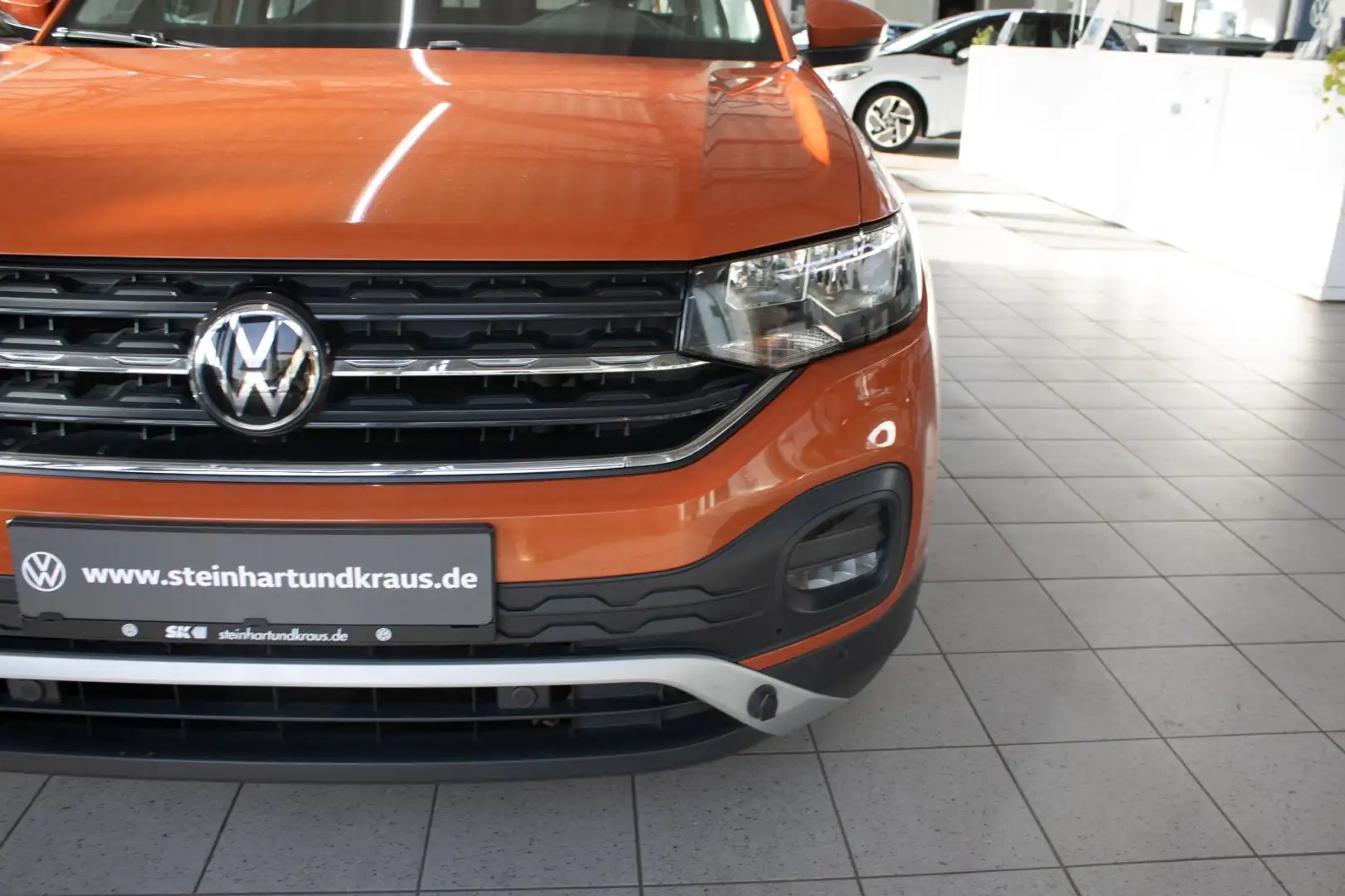 Volkswagen T-Cross Life 1.0 TSI Life OPF (EURO 6d) Orange - 2