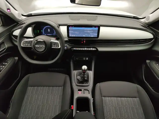 Fiat 600 view 9