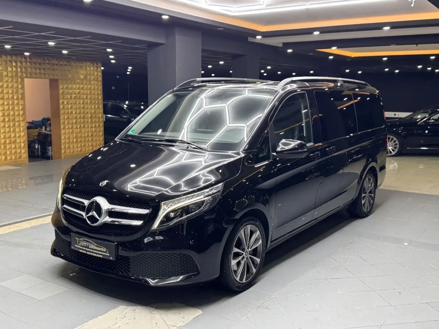 Mercedes-Benz V 220 V 220/250/300 d EDITION lang*KLIMA*EURO6D*SHZ Schwarz - 2