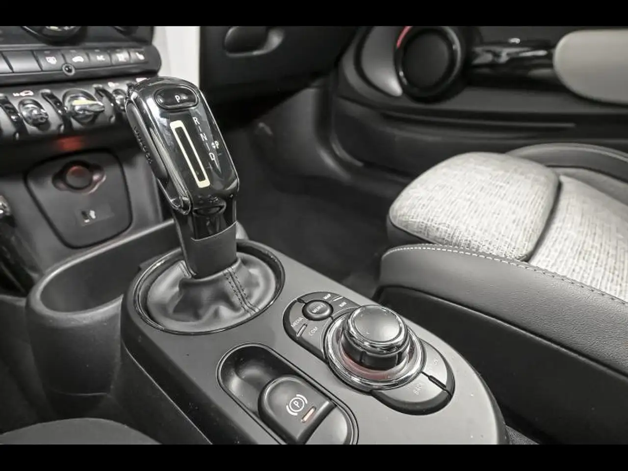 MINI Cooper SE Pano|carplay|zetelvvw|Led 10