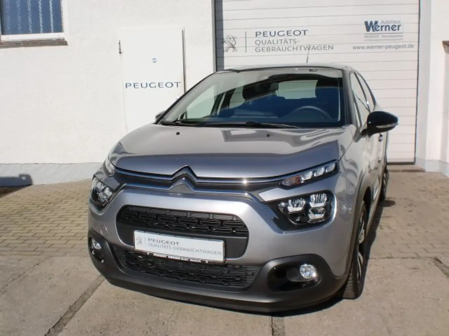 Citroen C3 Pure Tech 110 S&S SHINE,Navigation,Sitzheizung - 1