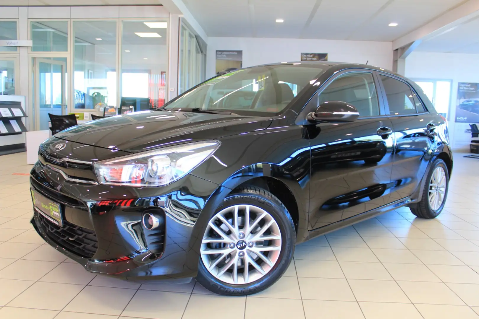 Kia Rio 1.0 T-GDI DREAM TEAM KlimaA+LM+PDC+Sitzheiz Schwarz - 2