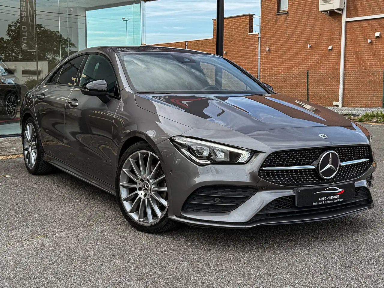 Mercedes-Benz CLA Coupé AMG Line Night Edition, миниатюра 5