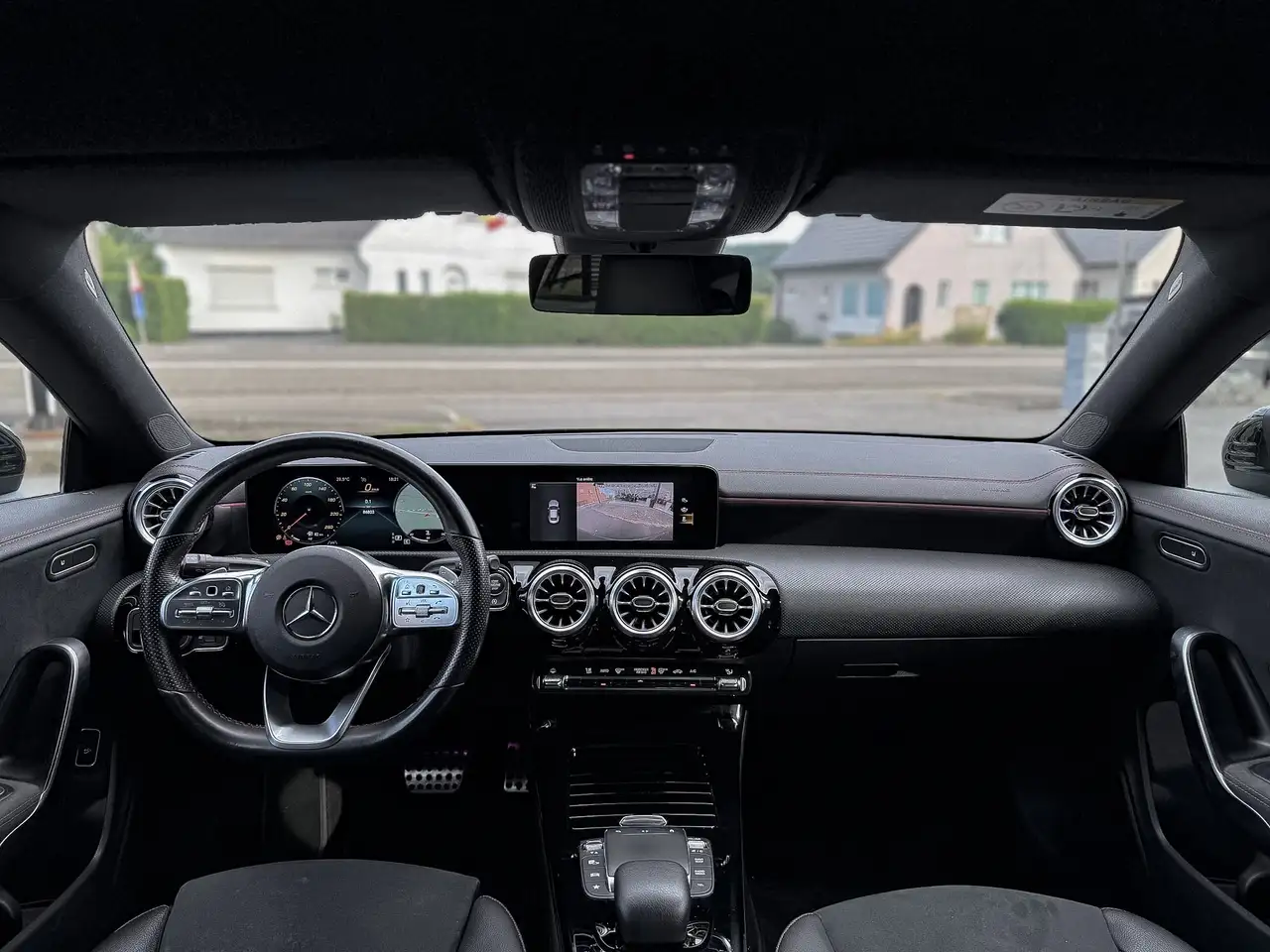Mercedes-Benz CLA Coupé AMG Line Night Edition, миниатюра 14