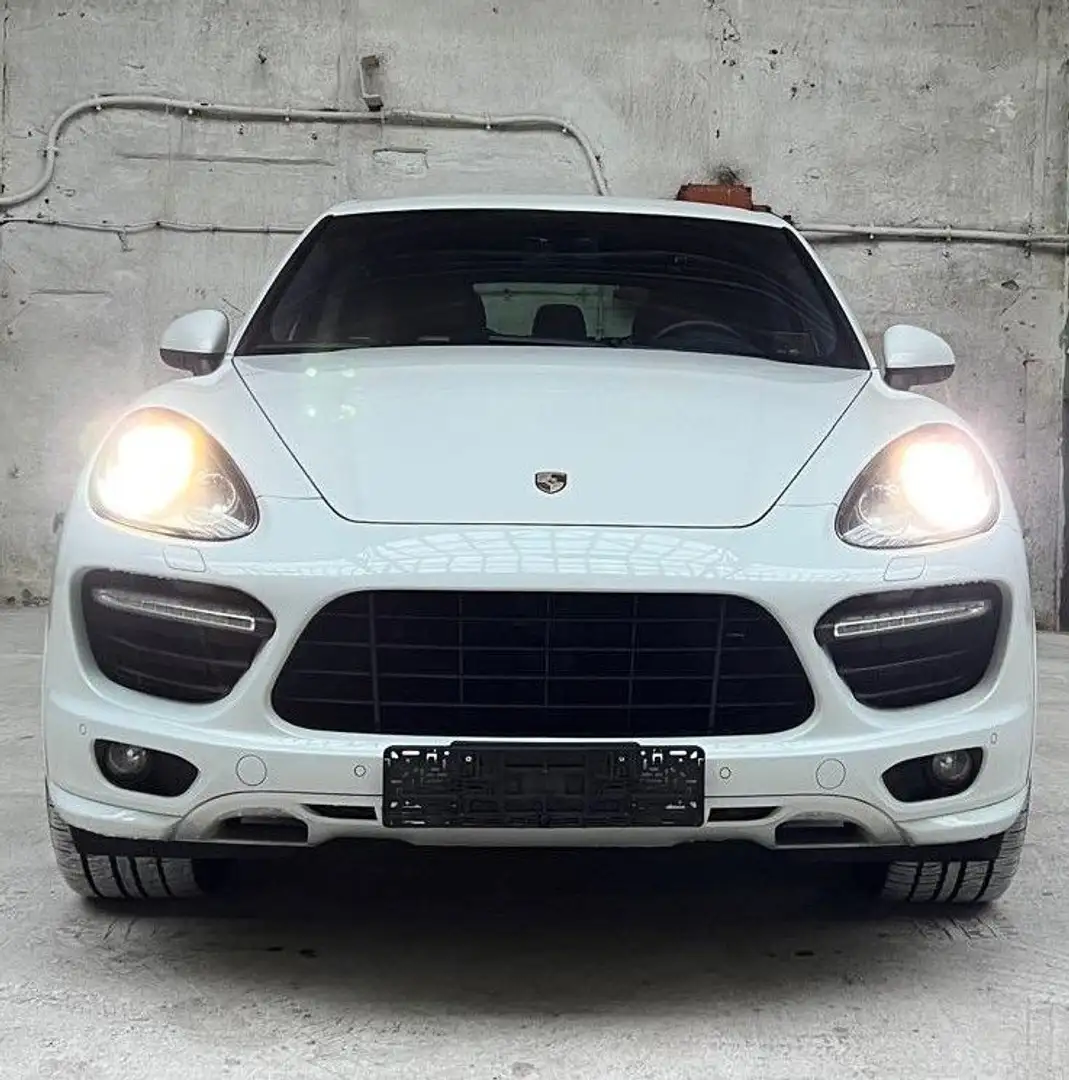 Porsche Cayenne GTS 4/S CHRONO LUFTF.SPORT-PAKET TOP 22Z Weiß - 2