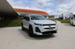 Citroen C5 Aircross MAX 145 CV HYBRID DSC6 CAMÉRA 360 CUIR GRAND GPS 3D USBC