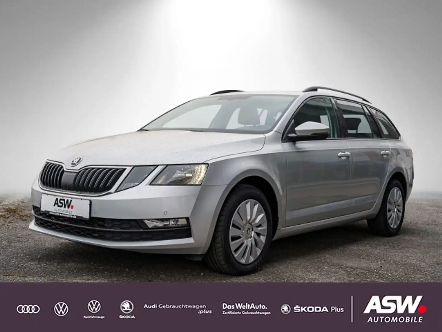 Skoda Octavia Combi Ambition 2.0 TDI DSG Navi SHZ PDC Silber - 1