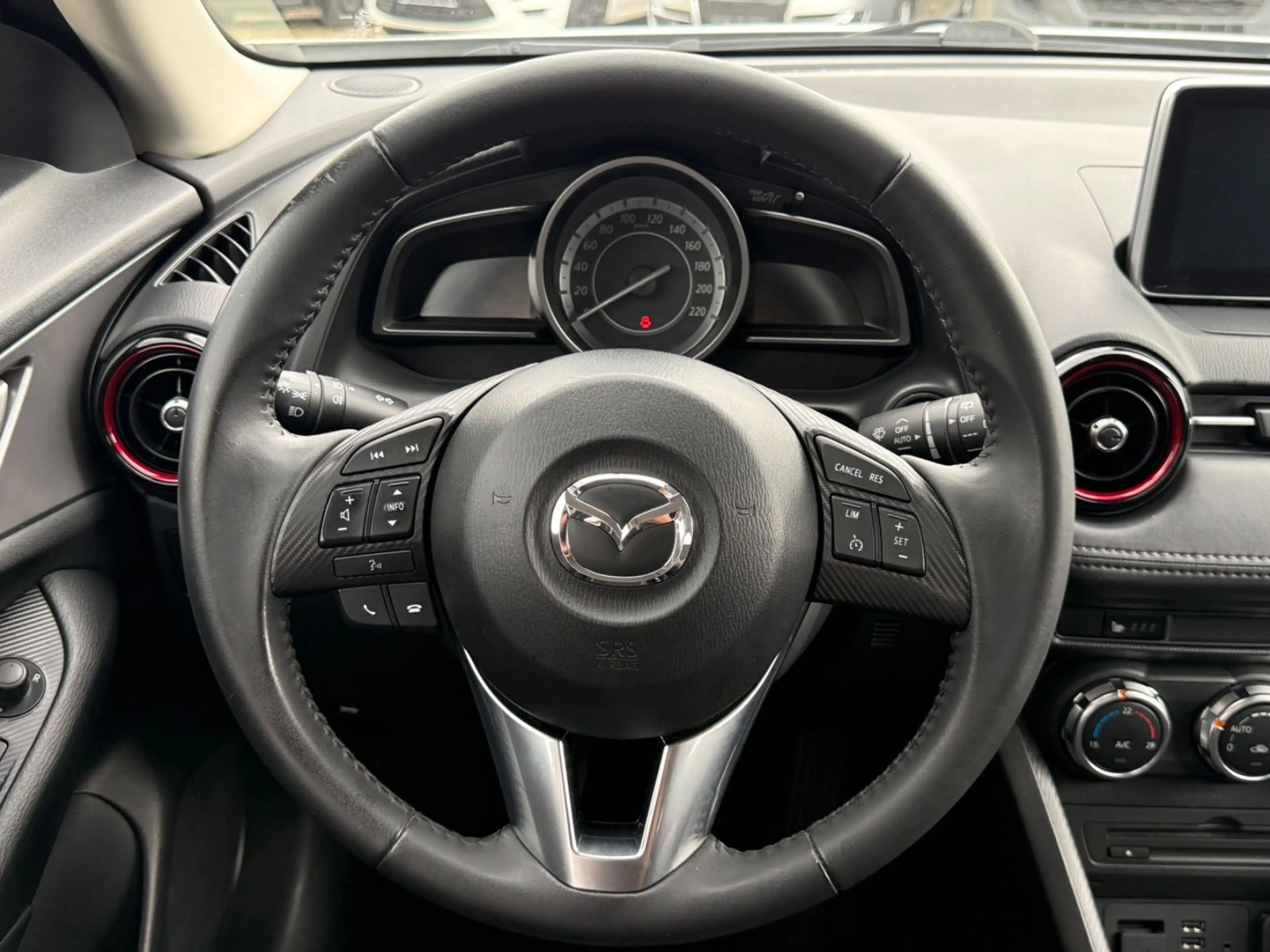 Mazda CX-3 2.0 LED/Navi/SHZ/Tempo./AHK/PDC — photo 10