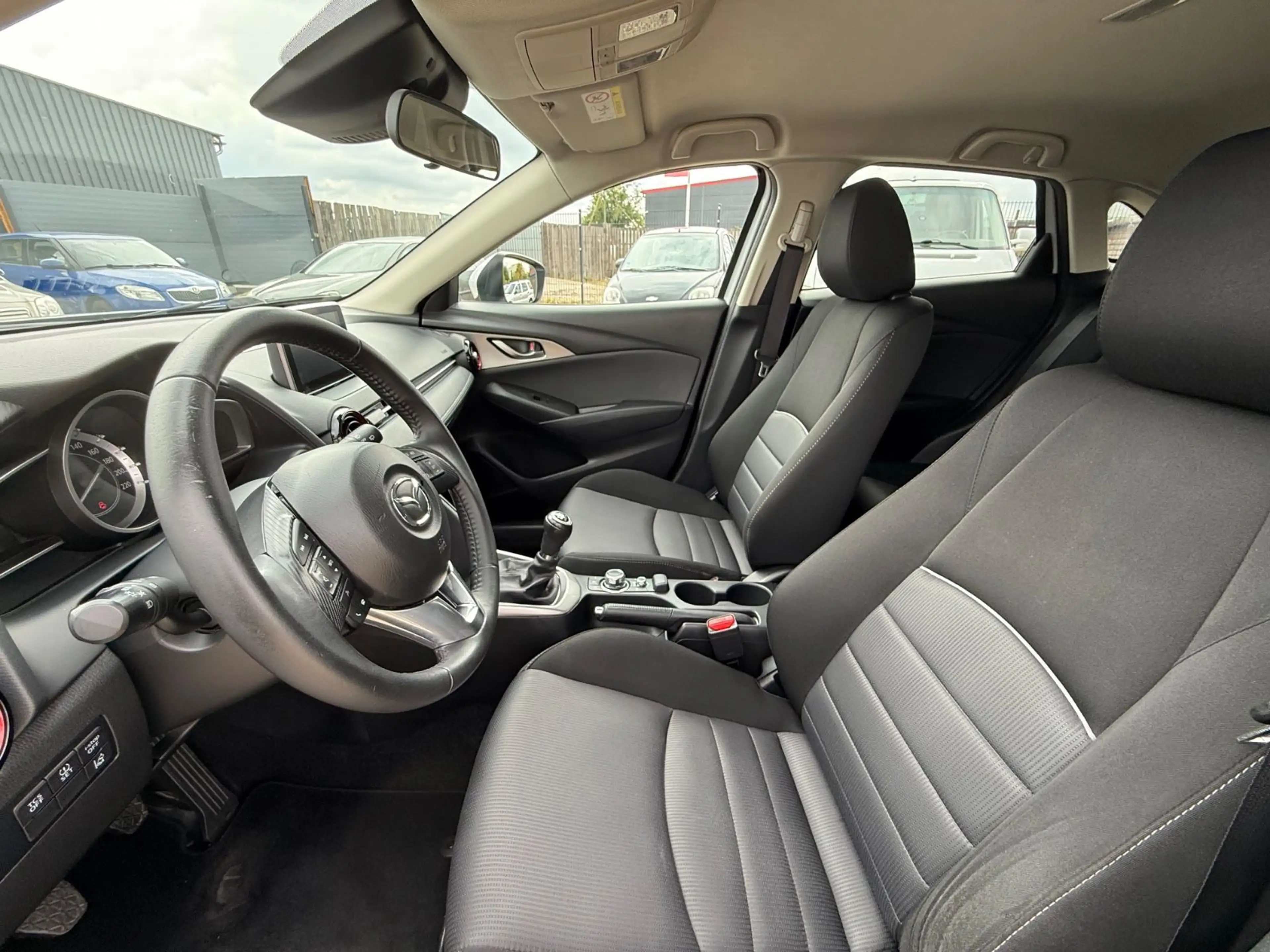 Mazda CX-3 2.0 LED/Navi/SHZ/Tempo./AHK/PDC — photo 8