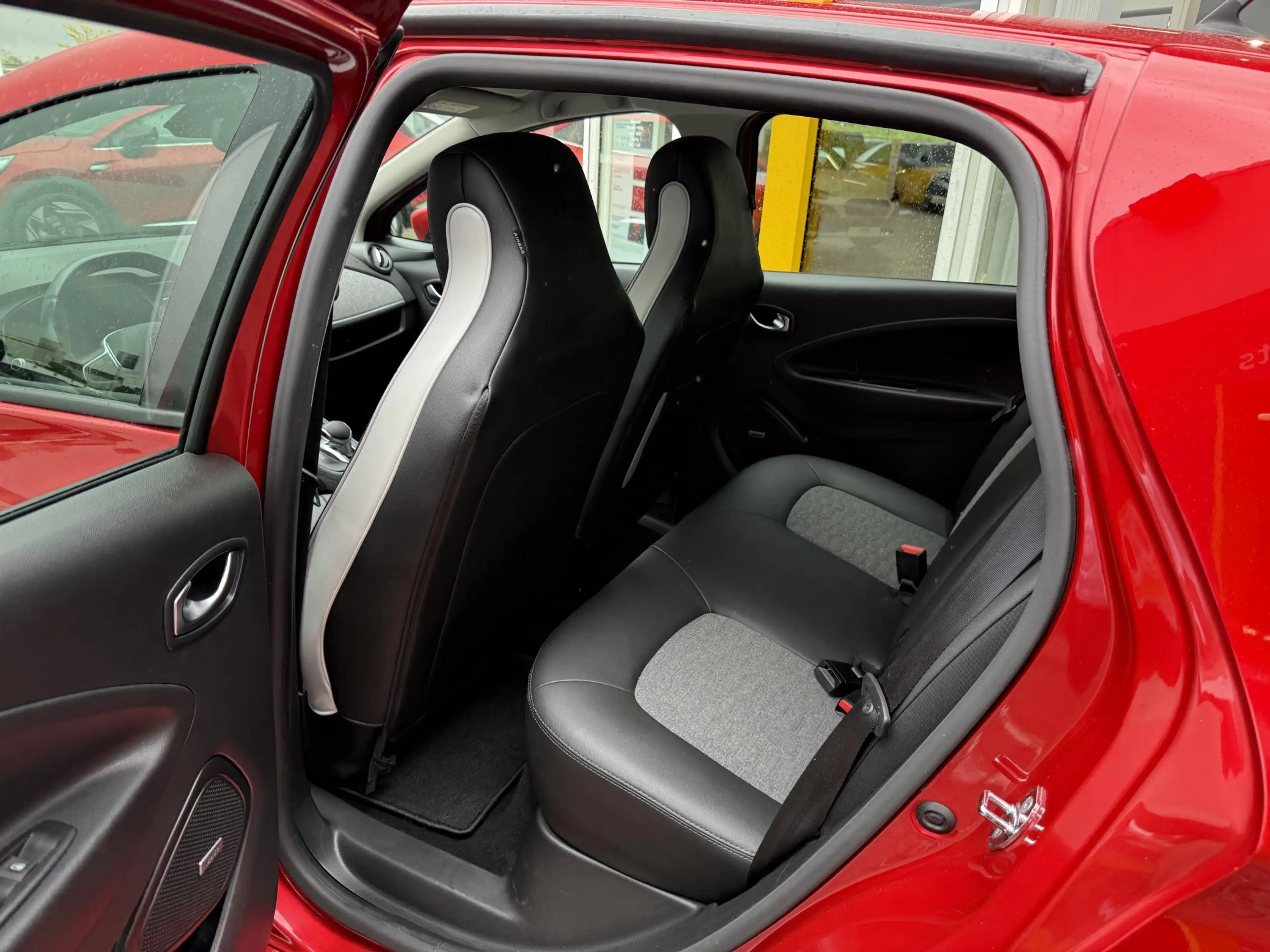 Renault ZOE R135 Intens 52 kWh | Inclusief accu | Trekhaak | P — photo 9