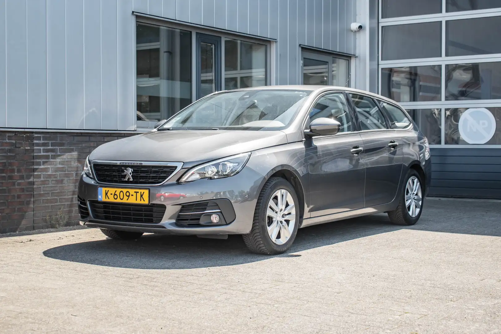 Peugeot 308 SW 1.2 PureTech Blue Lease Active Tijdelijke Black Grau - 1