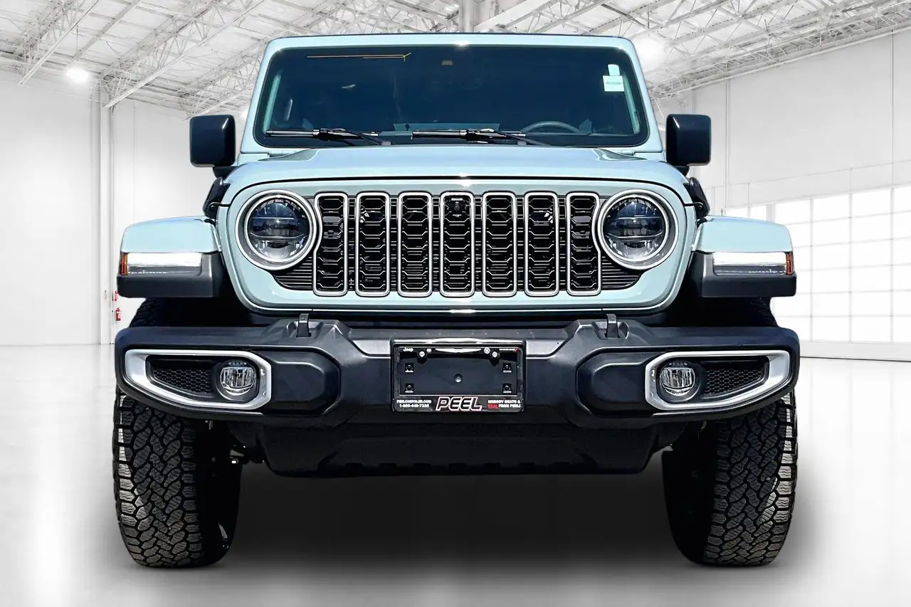 Jeep Wrangler снимка Jeep Wrangler