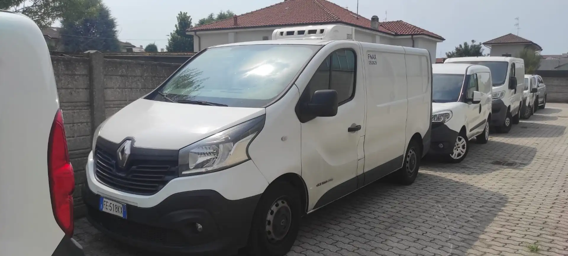 Renault Traffic Blanc - 1