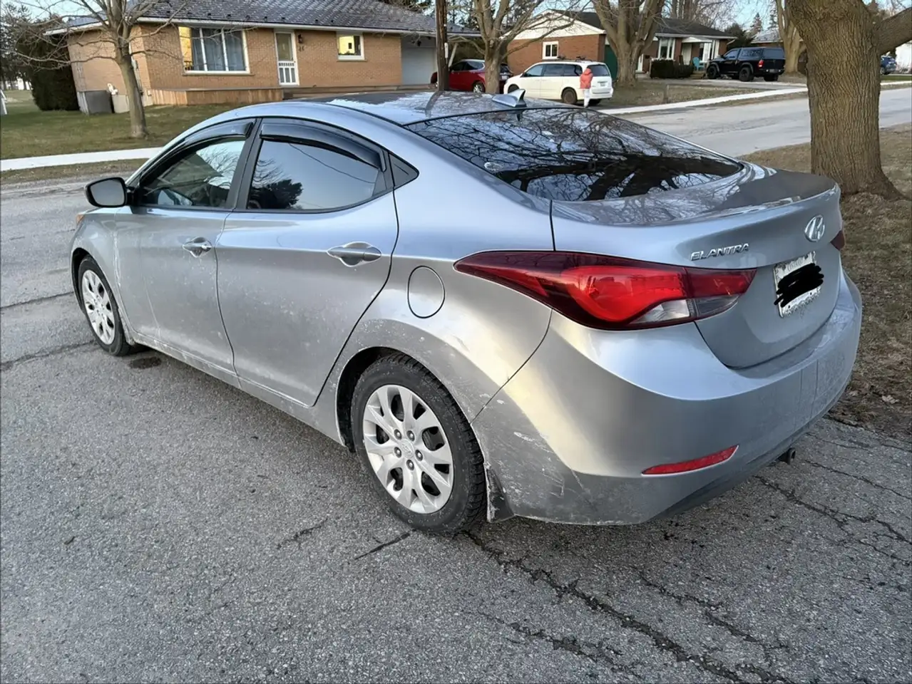 Hyundai ELANTRA снимка Hyundai ELANTRA