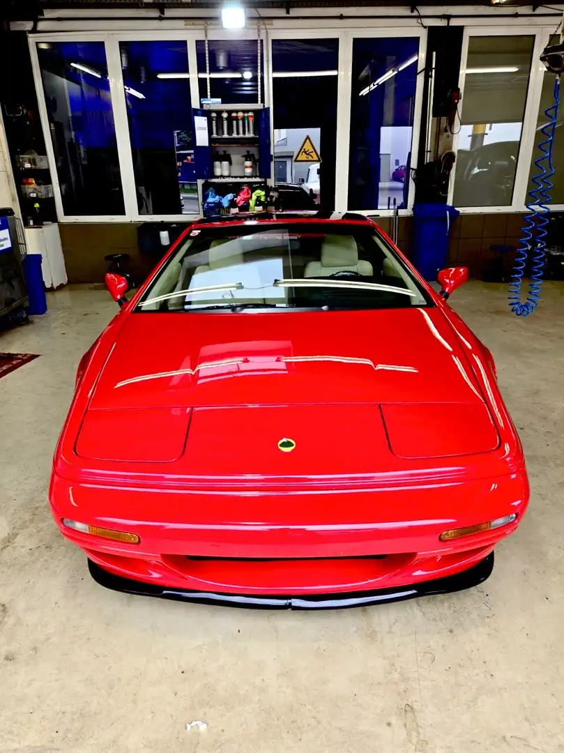 Lotus Esprit S4 2.0 -SAMMLERZZSTAND. Note 1! Червоний - 2