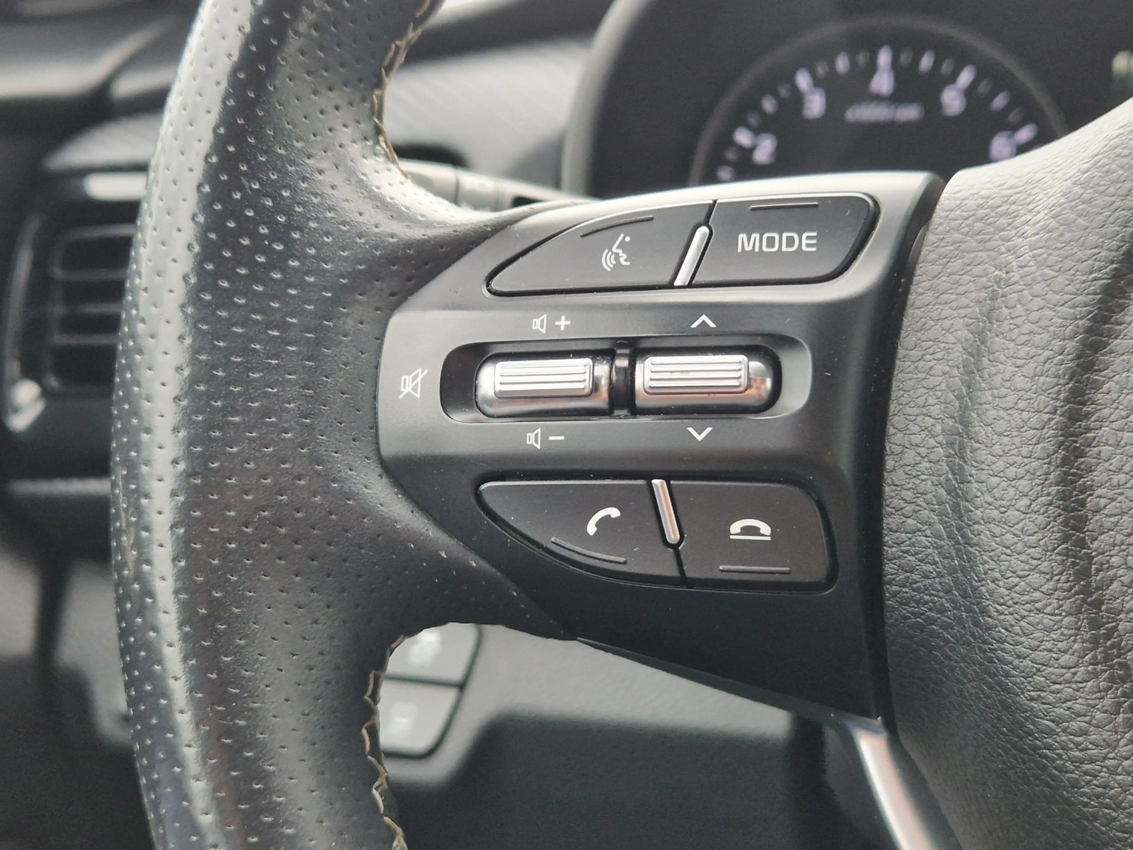 Kia Rio 1.0 T-GDi MHEV GT-Line STUUR/STOEL VERW. CARPLAY — photo 12