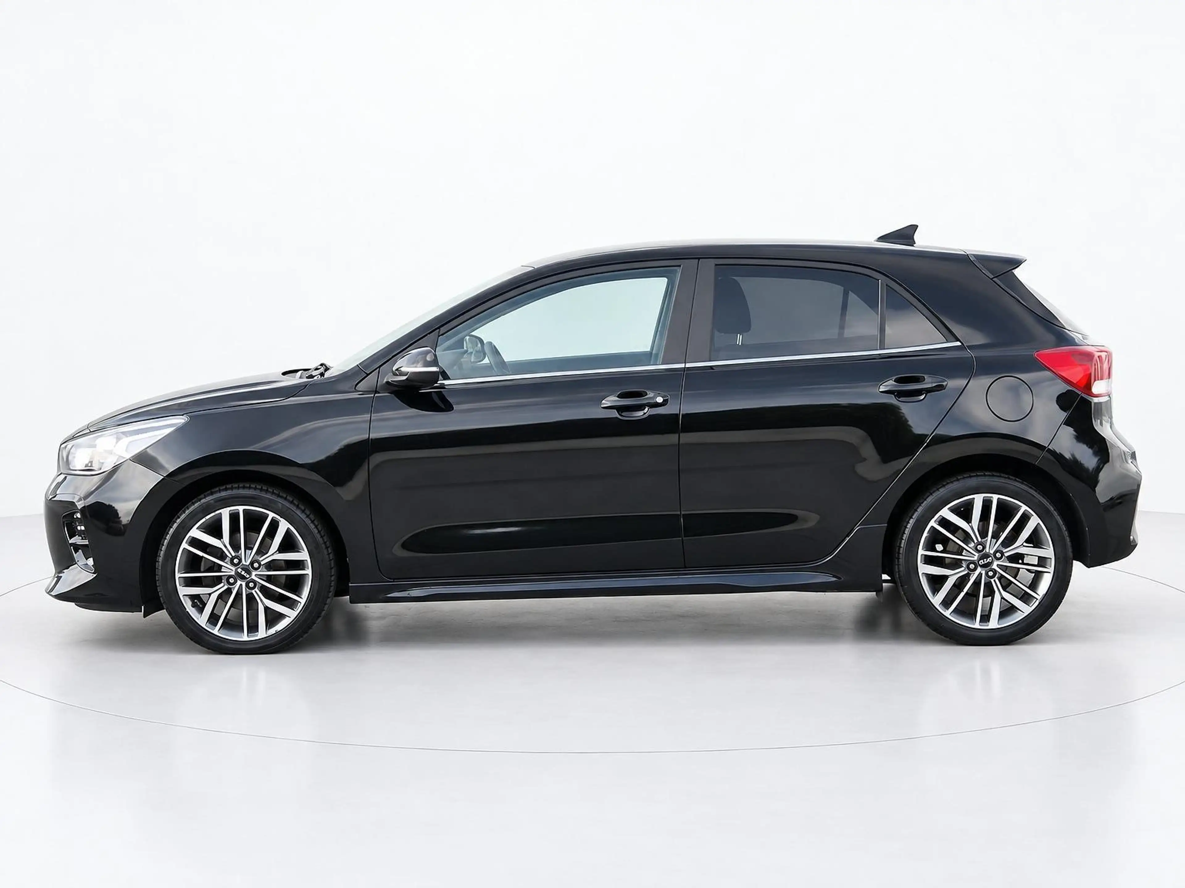 Kia Rio 1.0 T-GDi MHEV GT-Line STUUR/STOEL VERW. CARPLAY — photo 4