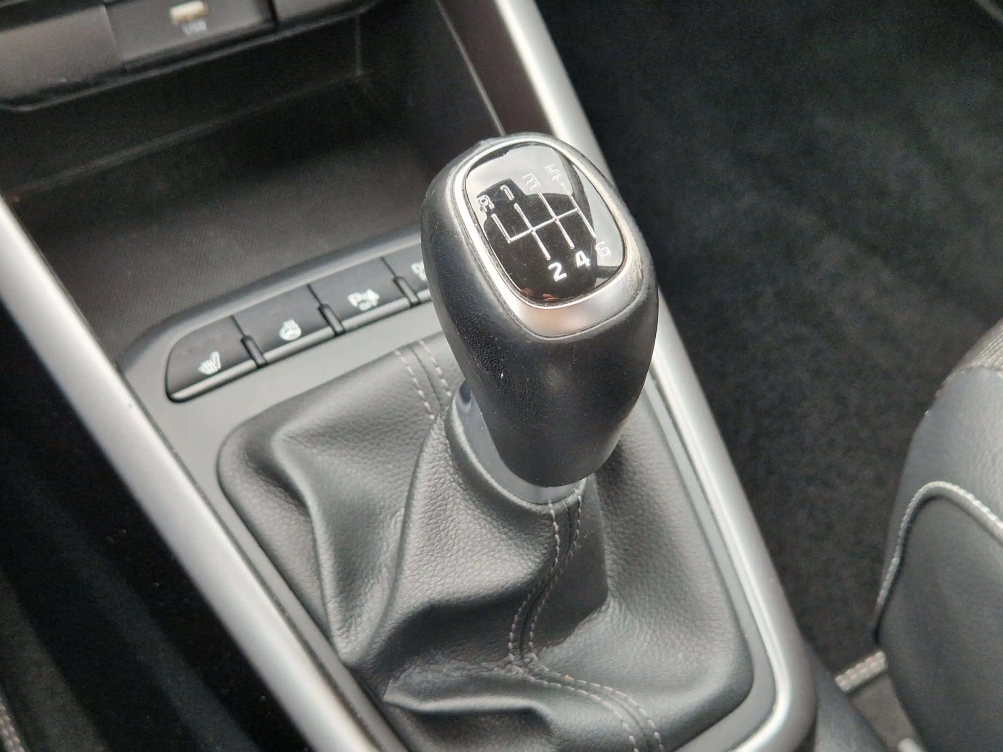 Kia Rio 1.0 T-GDi MHEV GT-Line STUUR/STOEL VERW. CARPLAY — photo 21