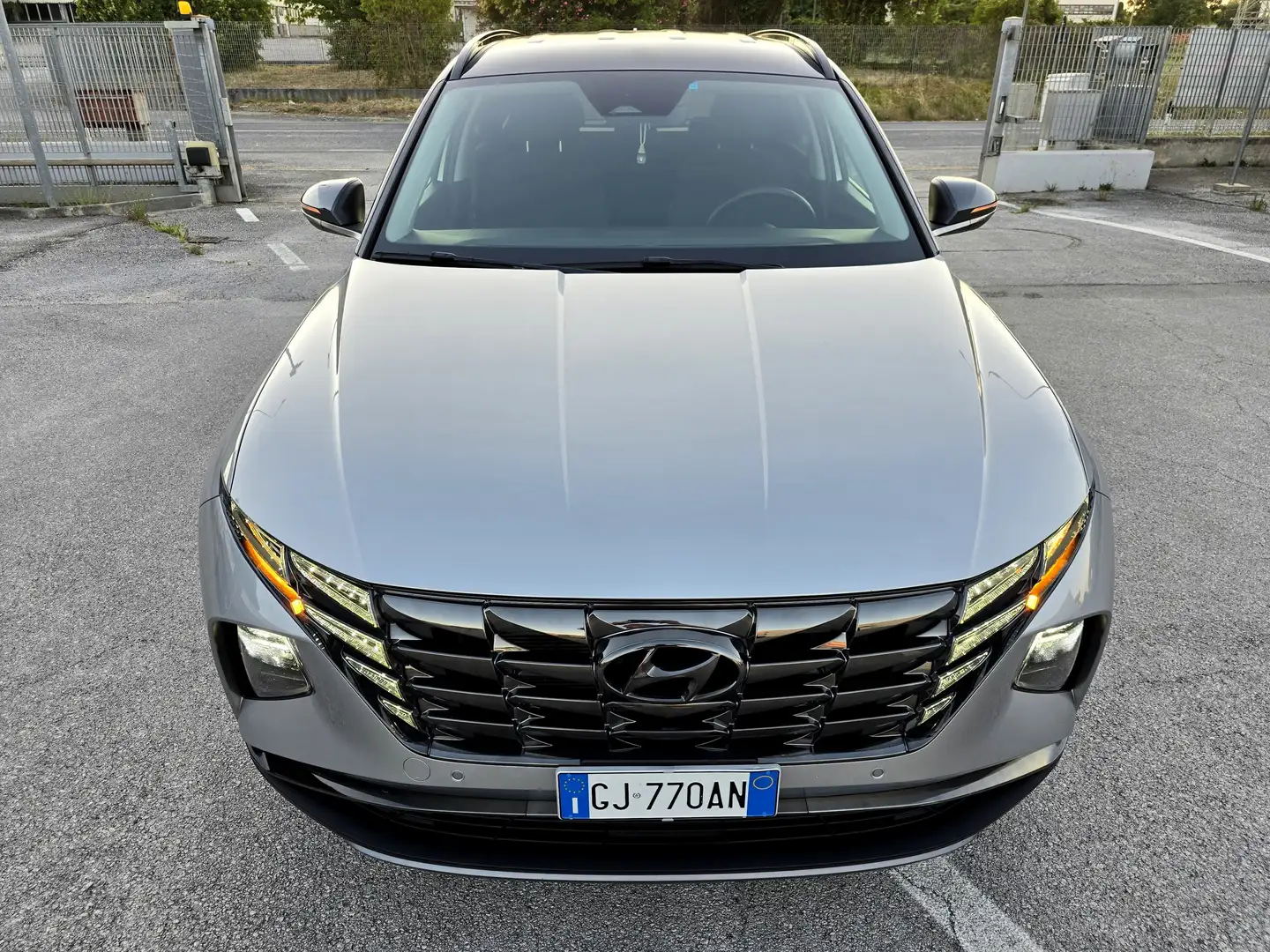 Hyundai TUCSON Tucson 1.6 hev Xline 2wd auto Gris - 2