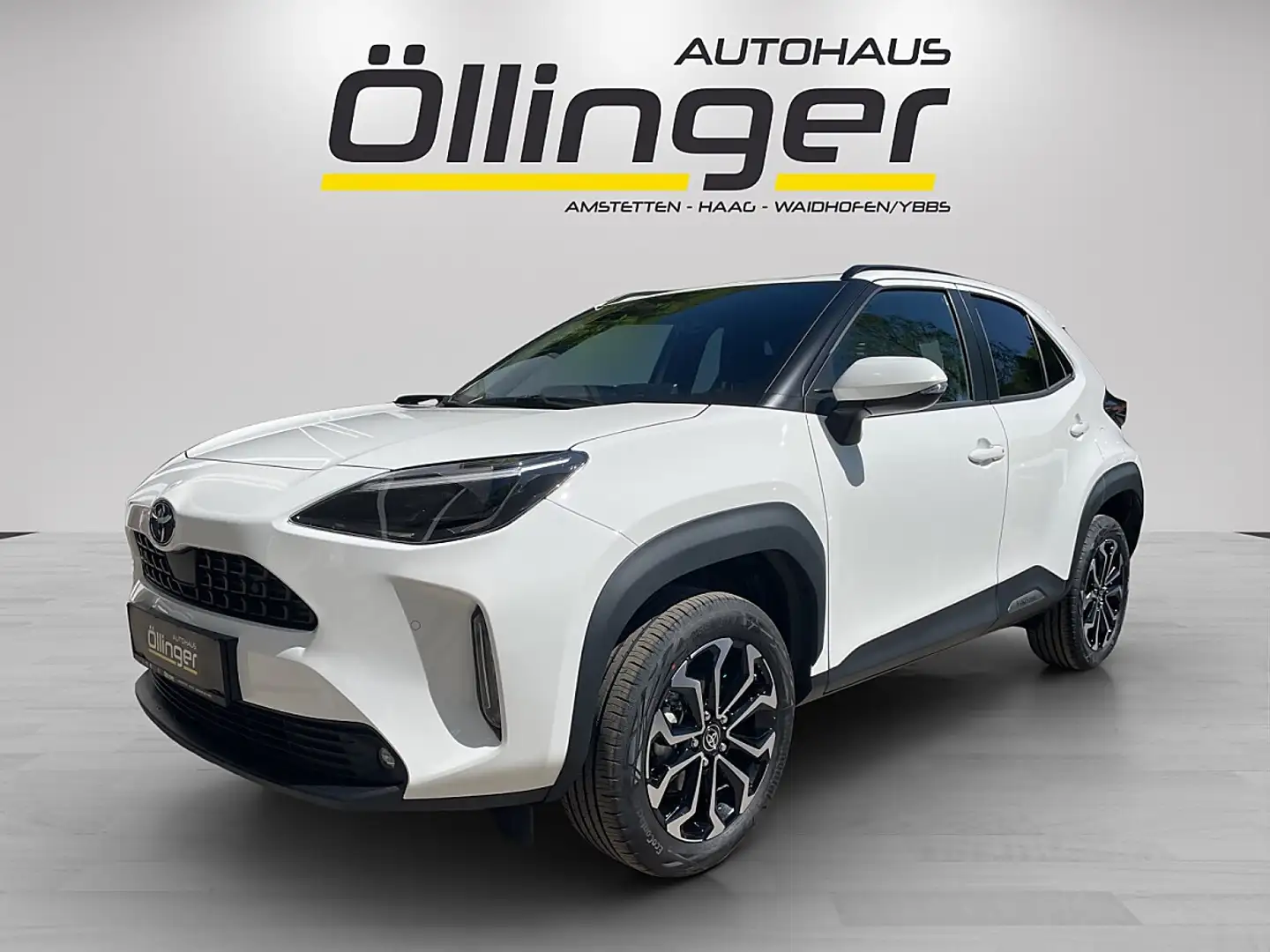 Toyota Yaris Cross 1,5 VVT-i Hybrid Active Drive Aut. Weiß - 1