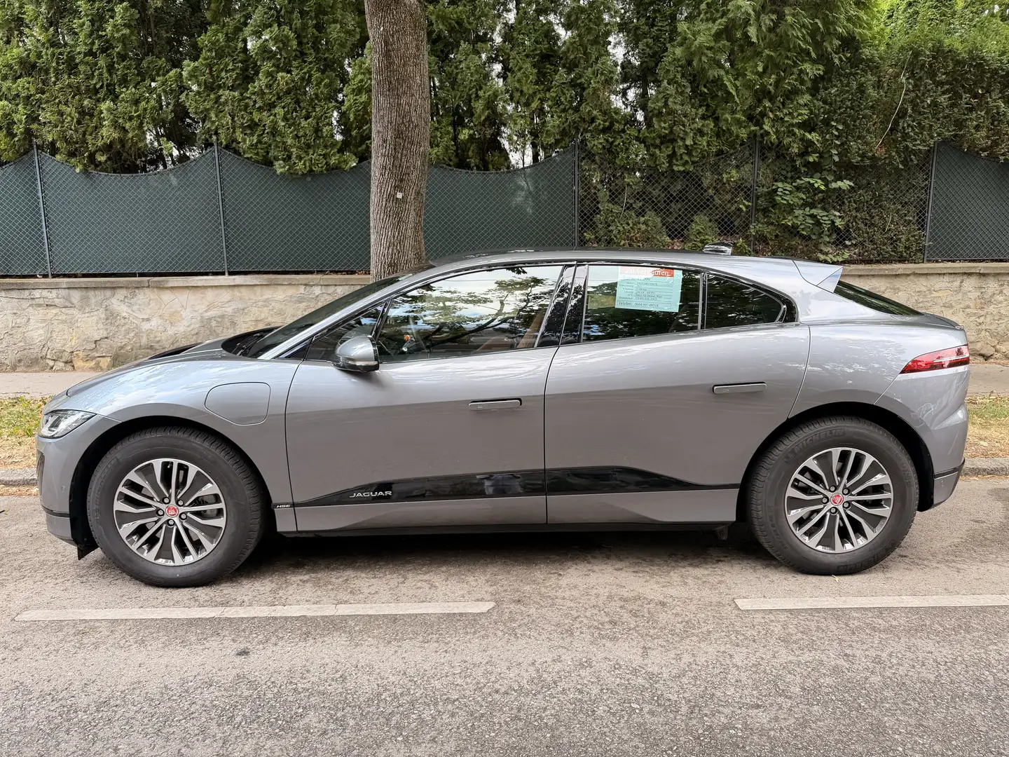 Jaguar I-Pace EV400 AWD HSE - 2