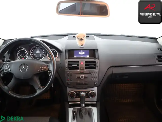 Mercedes-Benz T-Class view 9