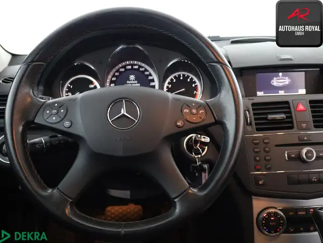 Mercedes-Benz T-Class view 15
