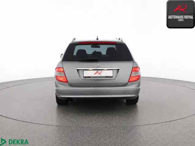 Mercedes-Benz T-Class view 4