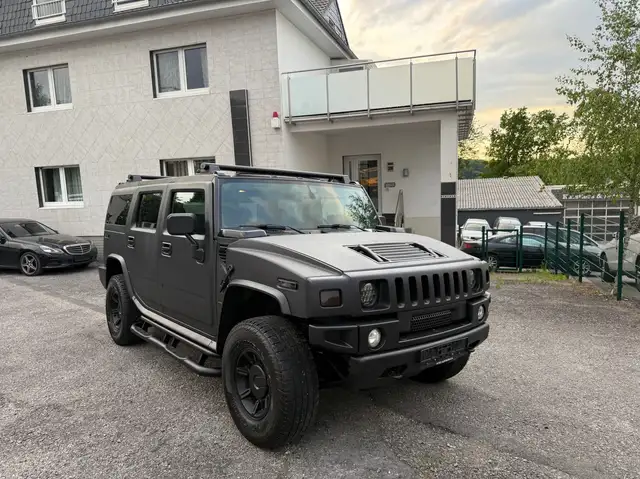HUMMER H2 *Black-Edition*