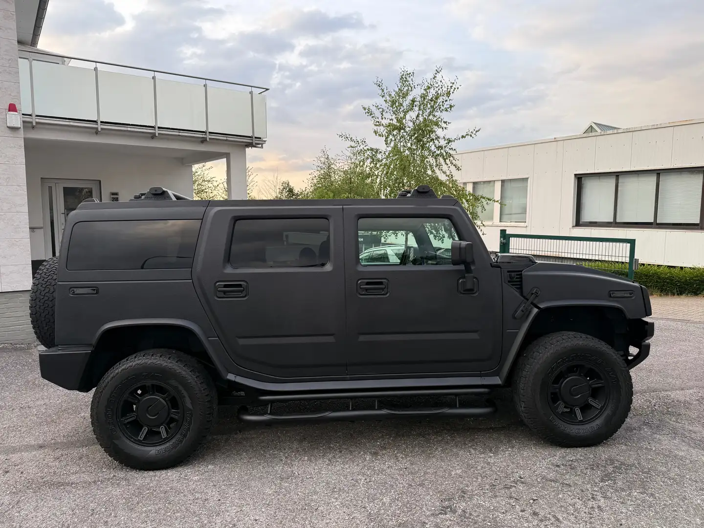 HUMMER H2 *Black-Edition* Noir - 2