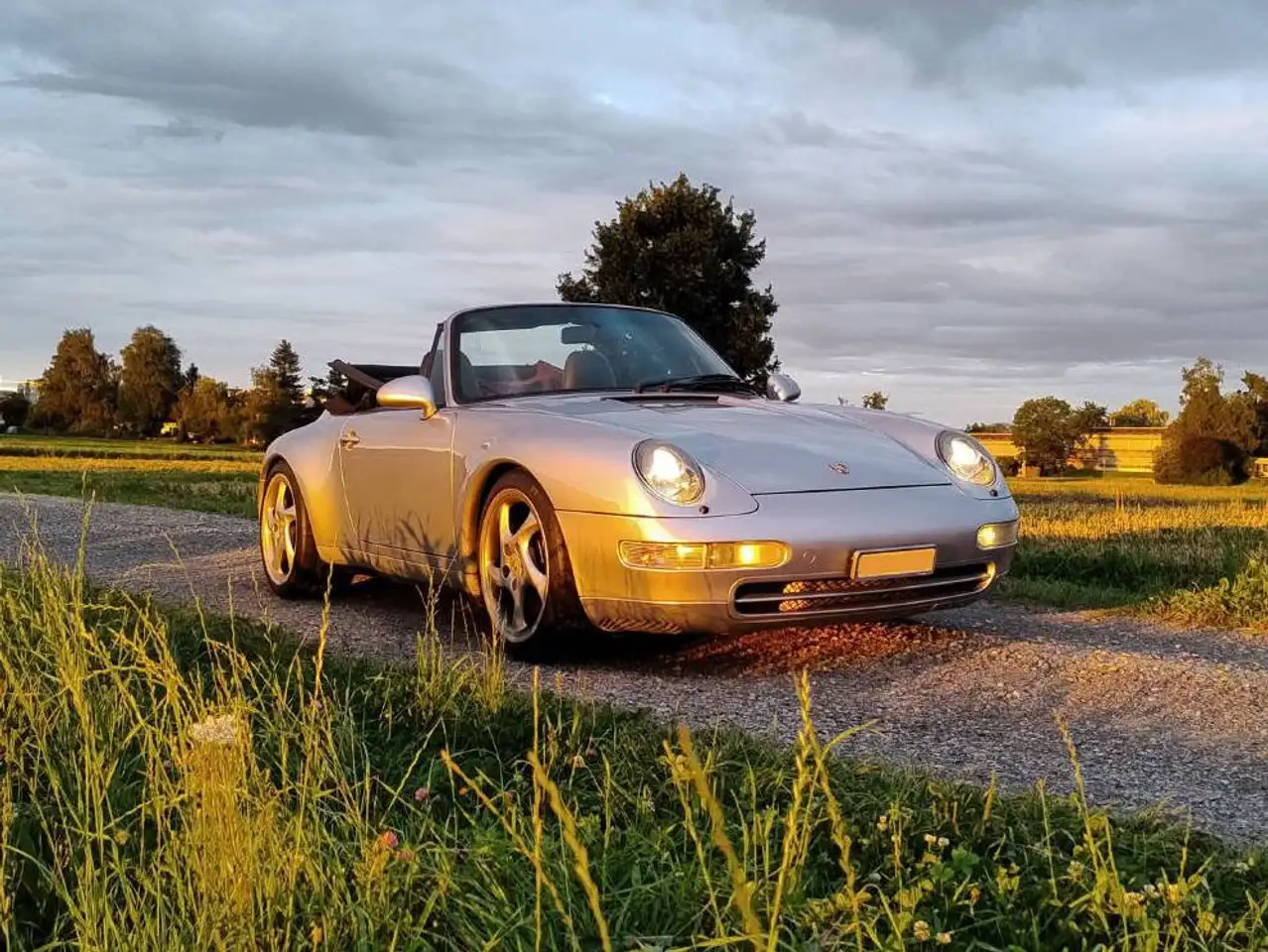 Porsche 993 Cabrio. b.manuel.115000 km., foto 4