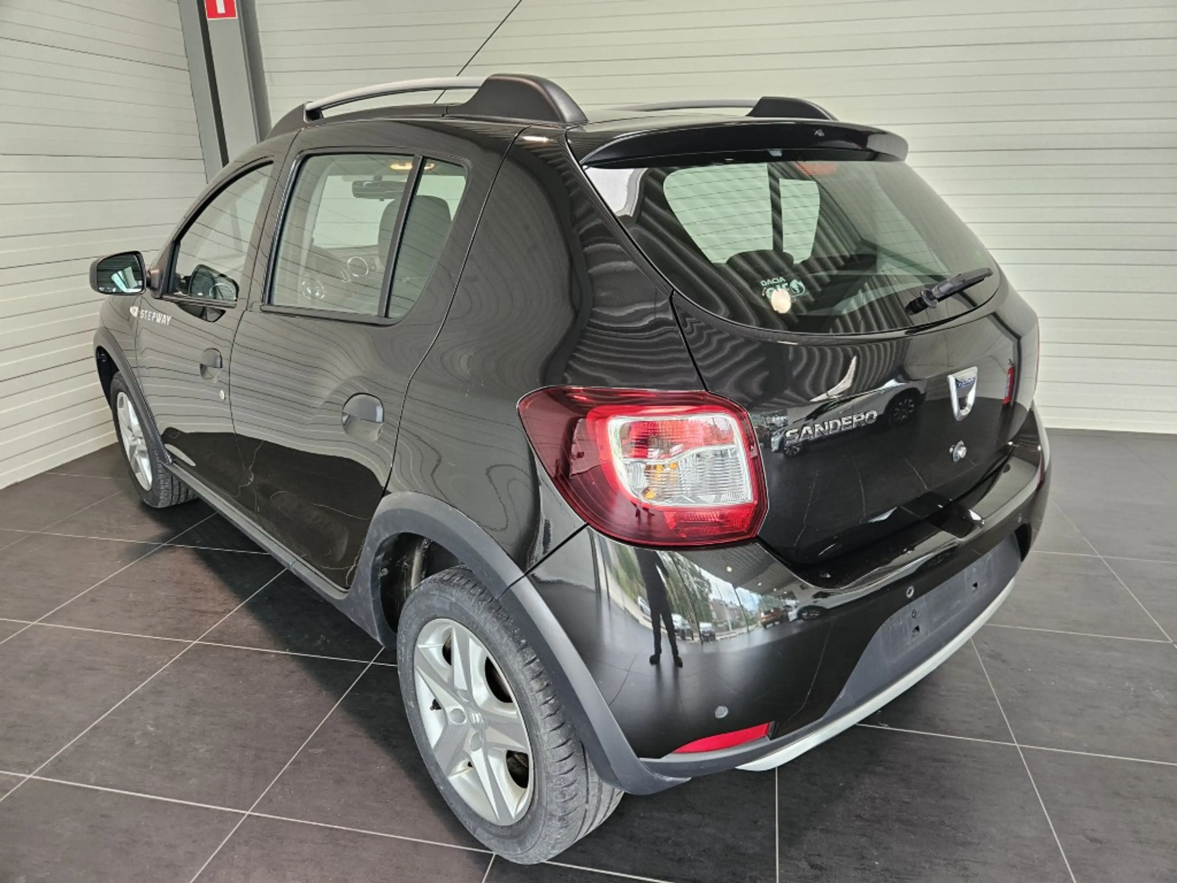 Dacia Sandero Sandero Stepway 1.5 dCi Stepway Plus GPS AIRCO RADARS ARR. — photo 5