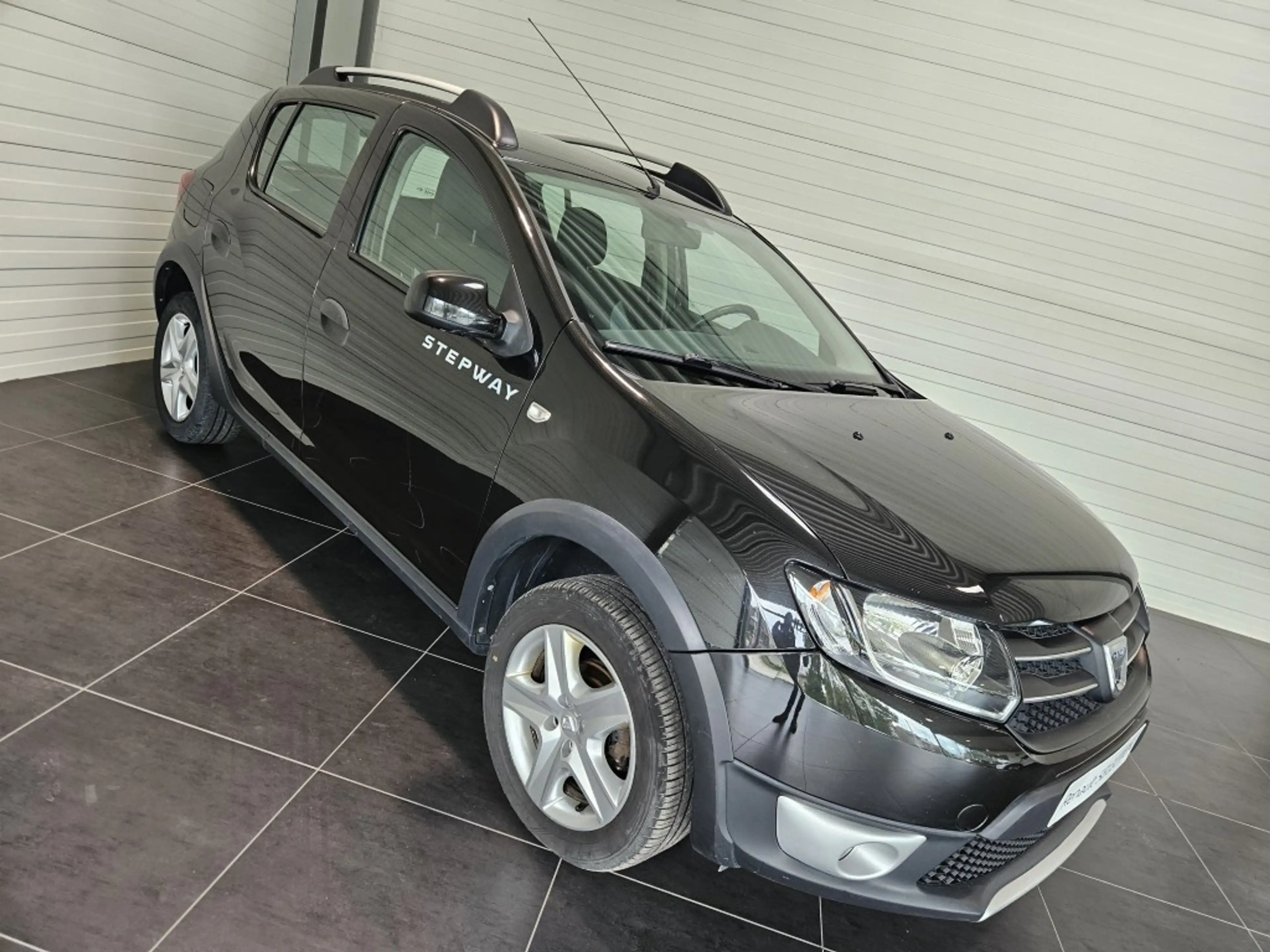 Dacia Sandero Sandero Stepway 1.5 dCi Stepway Plus GPS AIRCO RADARS ARR. — photo 3