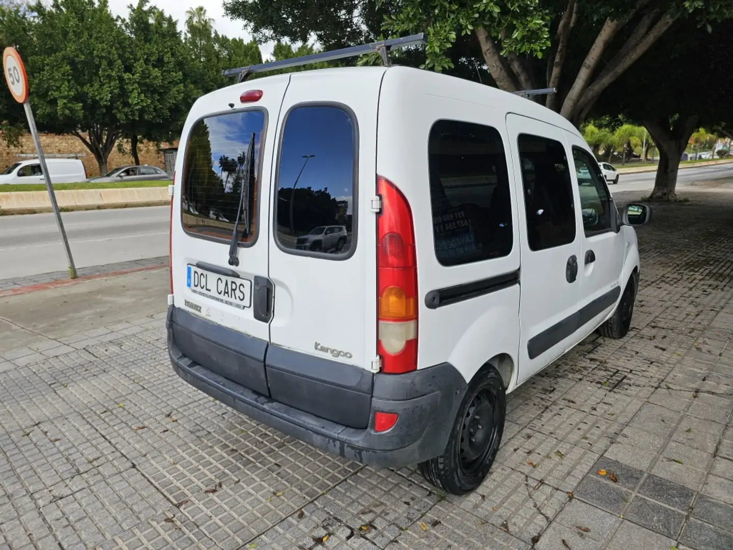 Renault Kangoo 1.5DCI Confort Expression 70 Blanc - 2