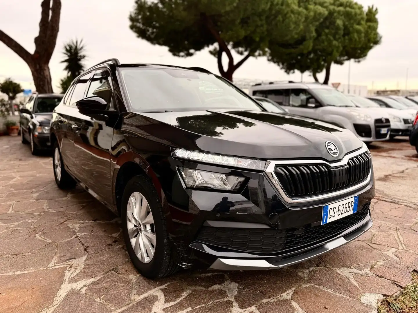 Skoda Kamiq 1.0 g-tec Style 90cv Negro - 1